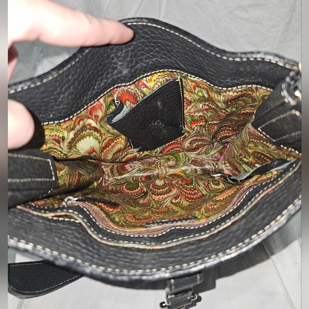 Vintage Dooney & Bourke Black Pebble Grain Leather Bag with Silver Accent - Picture 7 of 9